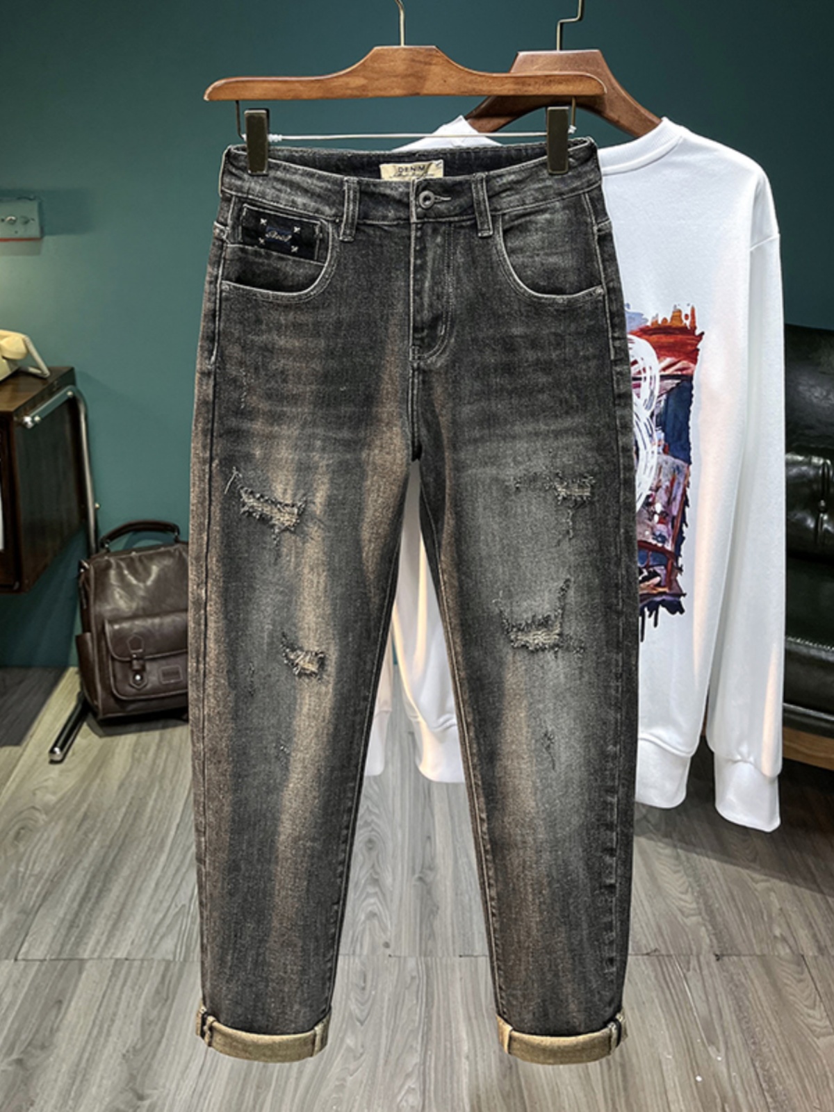 Streetwear Brand Denim - กางเกงยีนส์ขาดสไตล์อเมริกันสำหรับผู้ชาย ทรงหลวมแบบลำลอง กางเกงขายาวทรงฮาร์ลาน แฟชั่นฤดูใบไม้ร่วง ทนทานต่อการสึกหรอ